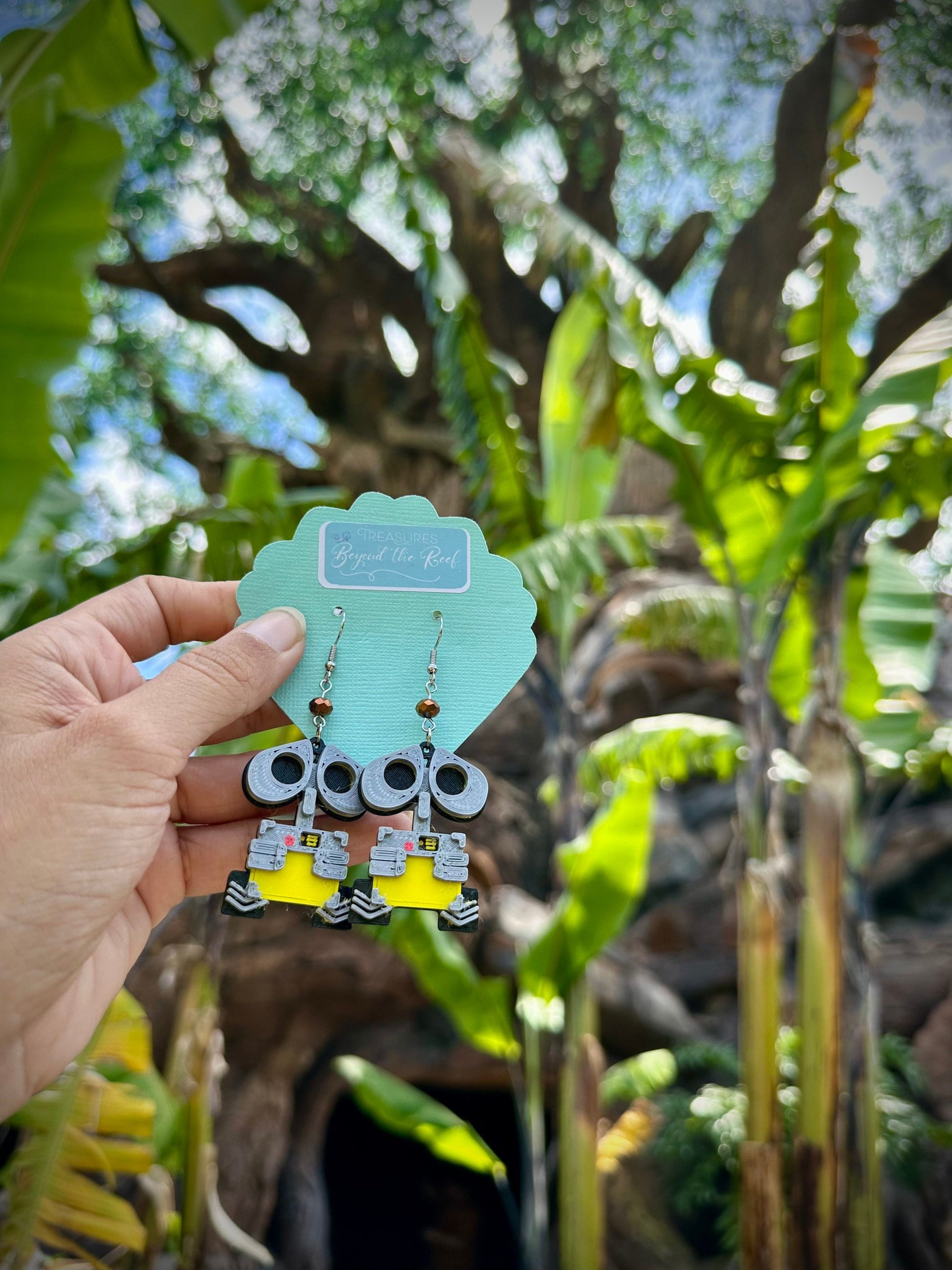 WALL•E Inspired earrings - 3D printed EVE earrings - WALL-E Plant earrings - Wall-e Directive Plant earrings - Animal Kingdom Earth Day