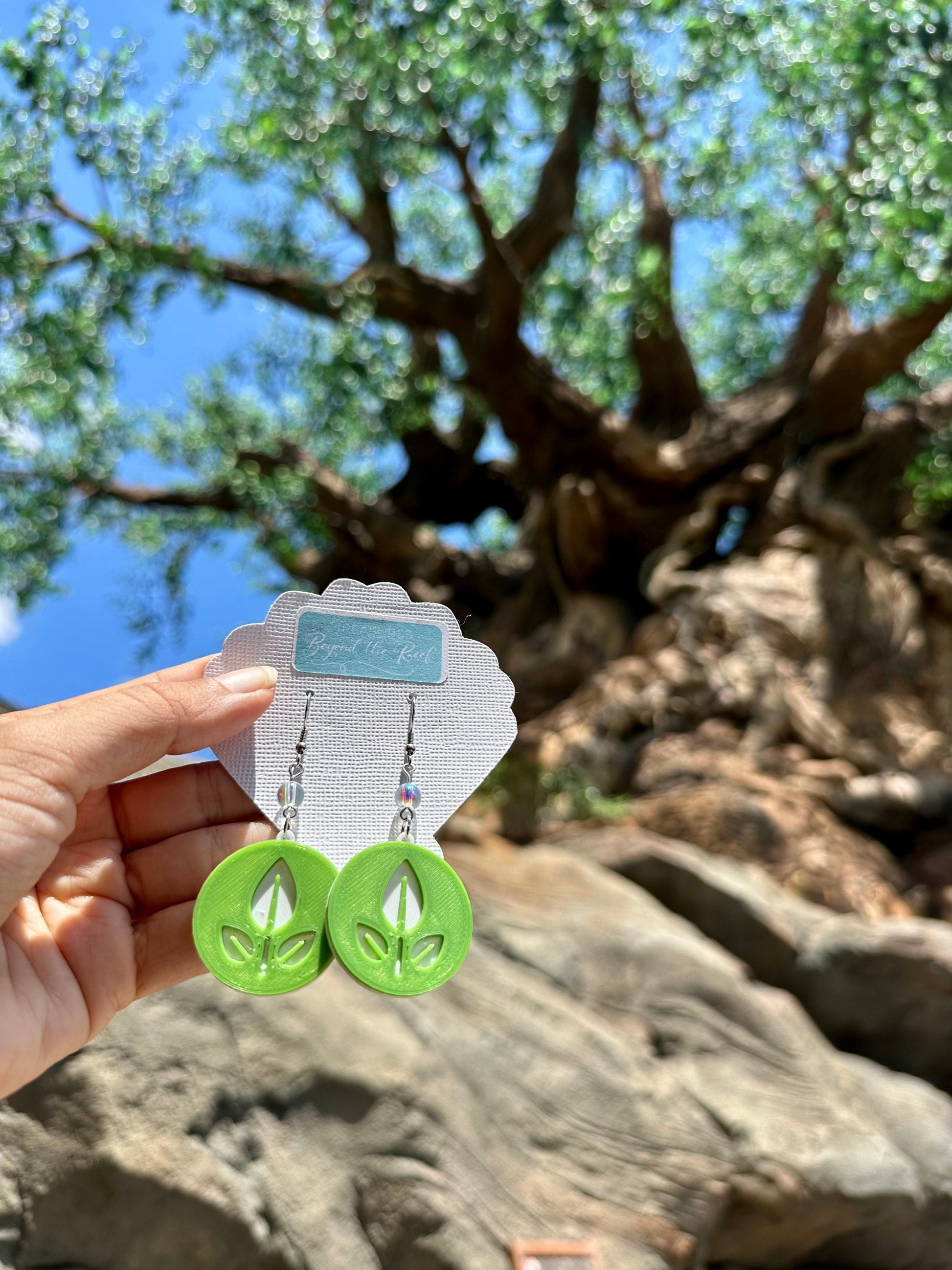 WALL•E Inspired earrings - 3D printed EVE earrings - WALL-E Plant earrings - Wall-e Directive Plant earrings - Animal Kingdom Earth Day