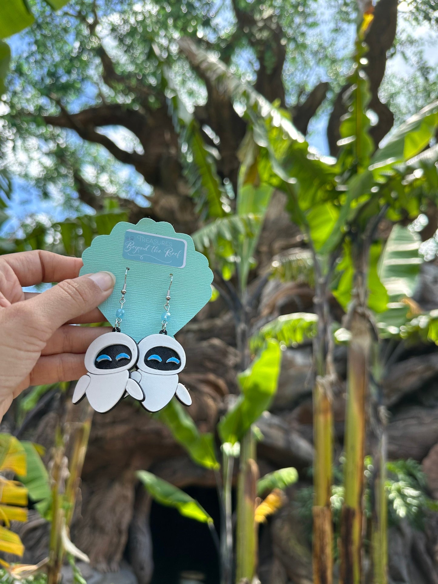 WALL•E Inspired earrings - 3D printed EVE earrings - WALL-E Plant earrings - Wall-e Directive Plant earrings - Animal Kingdom Earth Day