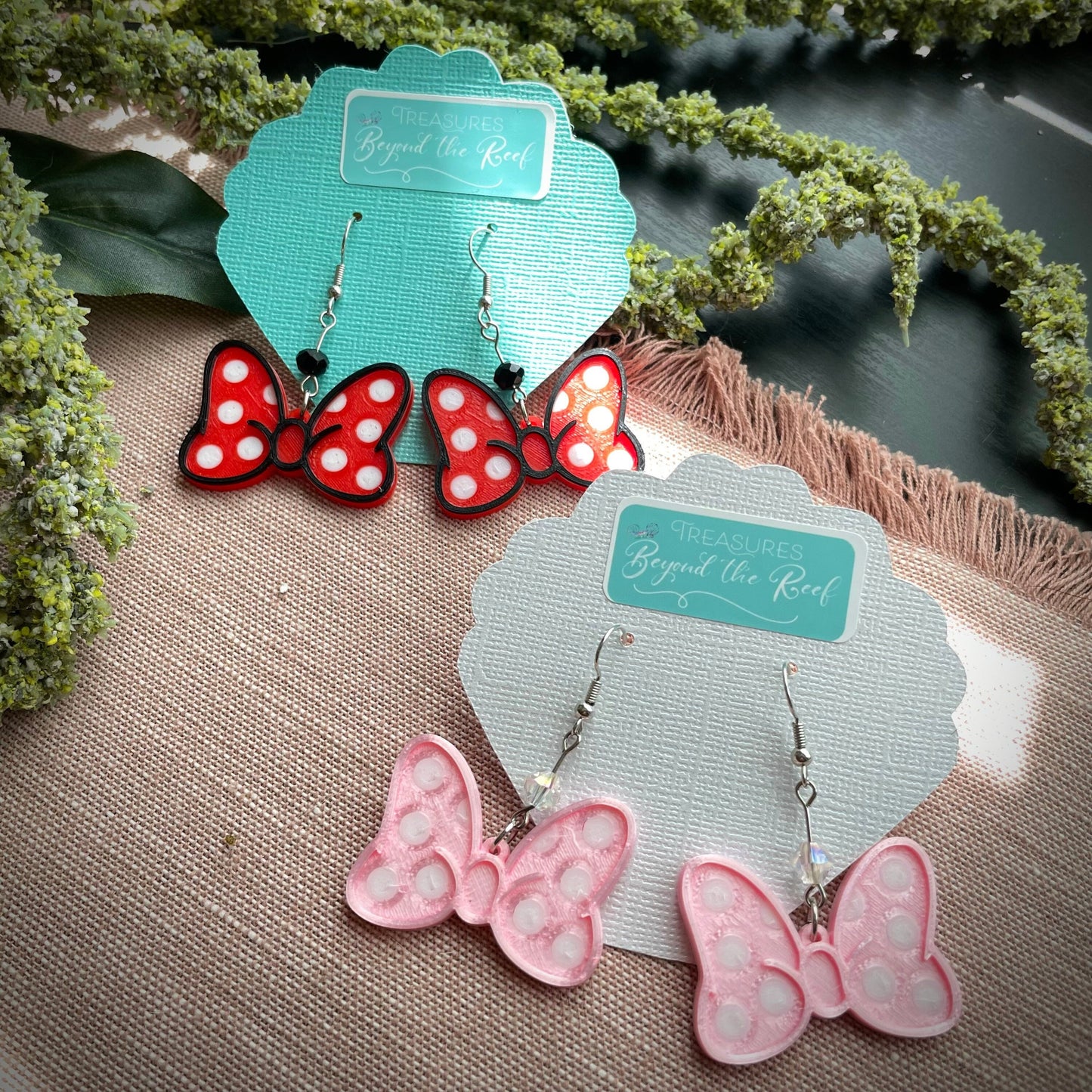 3D Printed Minnie Bow earrings - Minnie Mouse Polka Dot bow earrings - Minnie Bow earrings