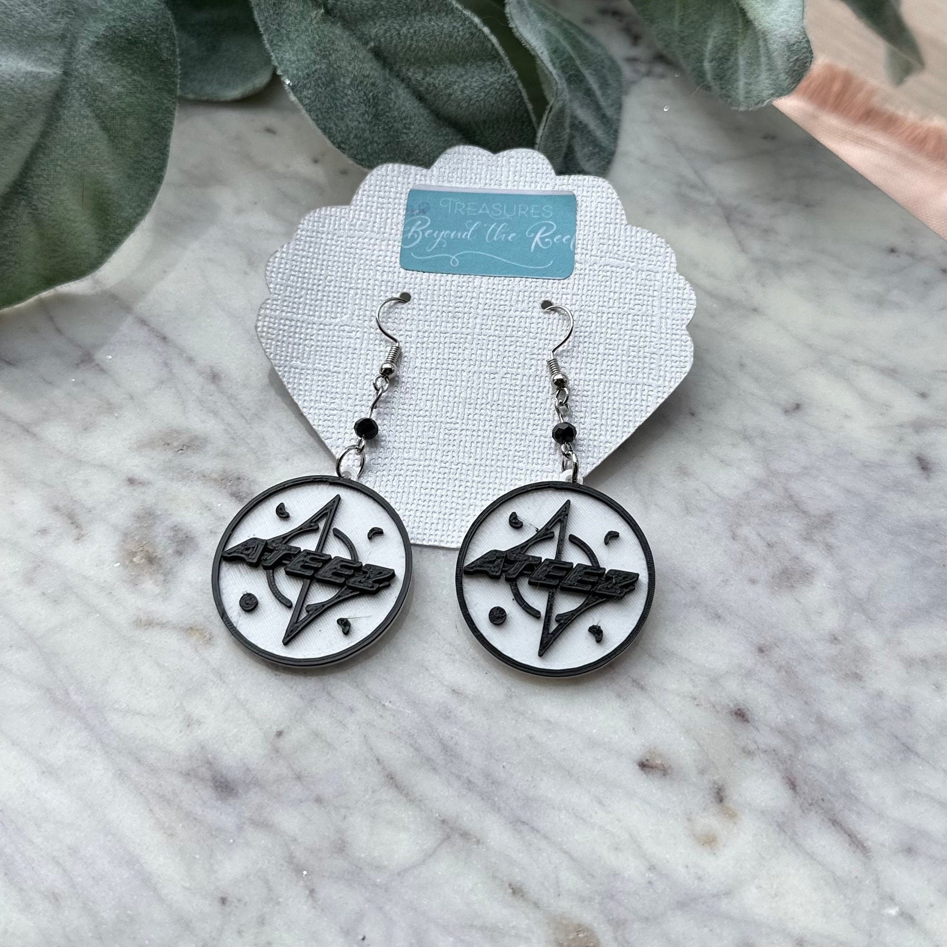 Ateez Earrings - ATINY - Aniteez - Sandeoki earrings - Crazy Form Bunny KPop earrings - Crazy Form Mito Bunny Rabbit