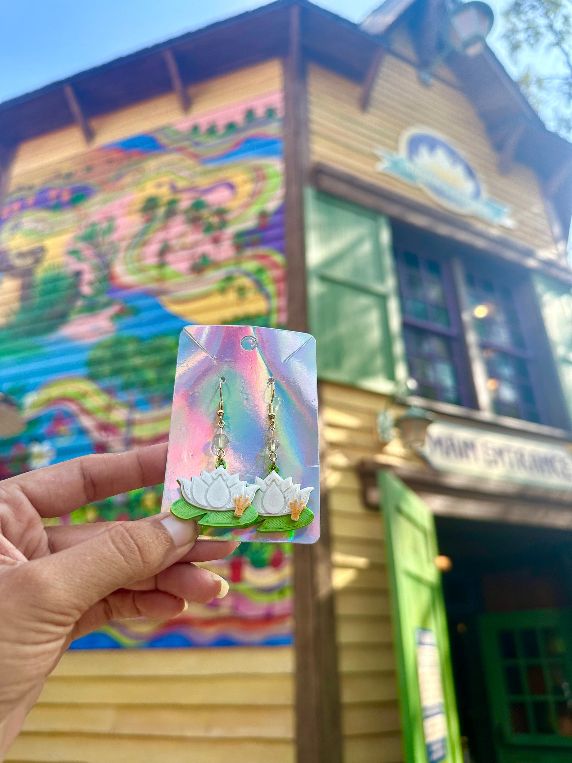 Princess Frog Earrings - Tiana Bayou Adventure inspired earrings - Princess Tiana 3D printed earrings - Lotus Flower - Princess Crown