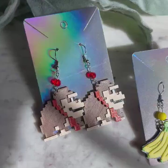 Donkey Kong Inspired Earrings - 3D printed Donkey Kong Country - Banana earrings DK Barrel - Epic Universe earrings