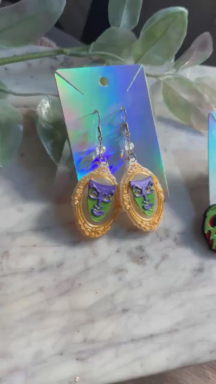 Magic Mirror on the wall Inspired Earrings - Poison Apple Earrings - Poison Apple Studs - Evil Queen - Snow White earrings - Disney Villains